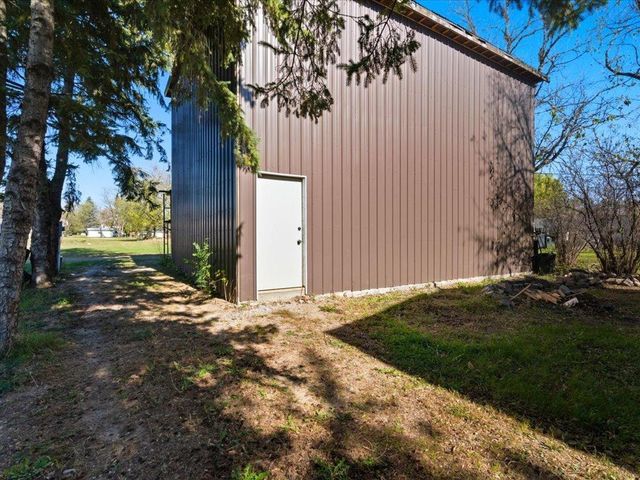 212 1st Street SE, Sebeka, MN 56477