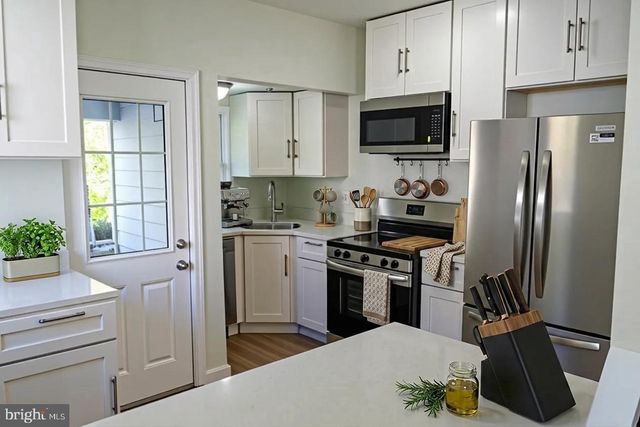 6834 BALTIMORE ANNAPOLIS BLVD, Linthicum Heights, MD 21090