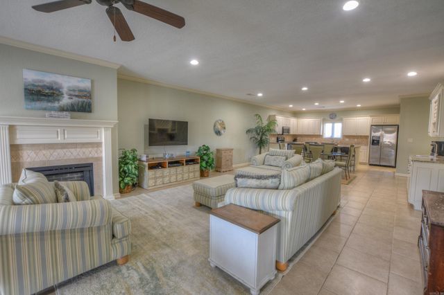 156 Villa Pt Apt B, Hot Springs, AR 71913