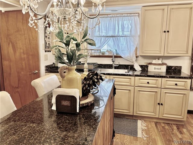 16 Kemp Avenue, Cheektowaga, NY 14225