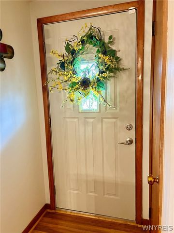 16 Kemp Avenue, Cheektowaga, NY 14225