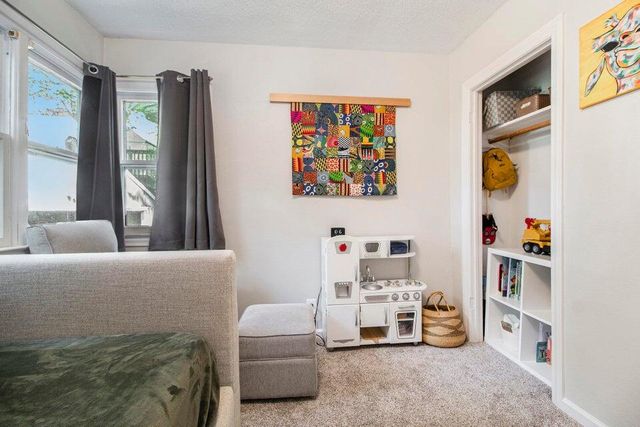 220 S 7th Street, Ann Arbor, MI 48103