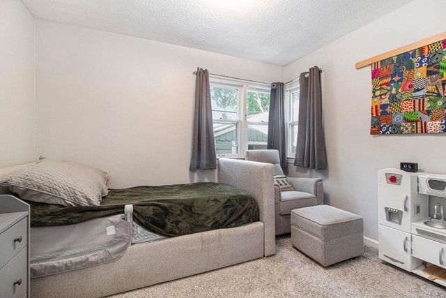 220 S 7th Street, Ann Arbor, MI 48103