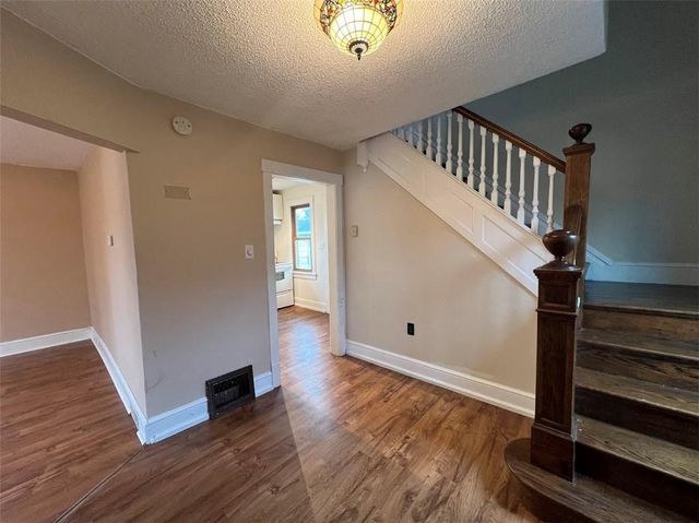 2224 11th Street, Eau Claire, WI 54703