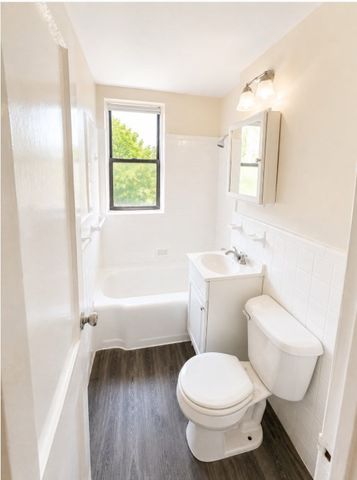 9 Victory Road 19, Boston, MA 02122