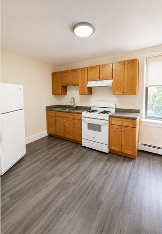 9 Victory Road 19, Boston, MA 02122