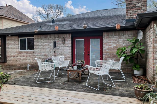 11919 Stillwater Drive, Houston, TX 77070