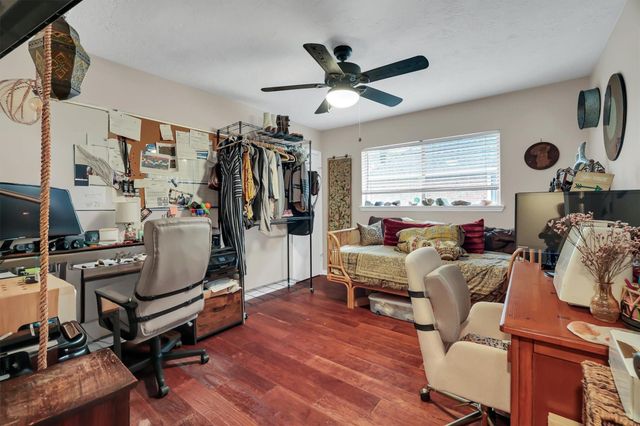 11919 Stillwater Drive, Houston, TX 77070