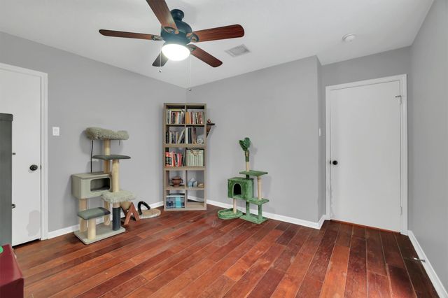 11919 Stillwater Drive, Houston, TX 77070