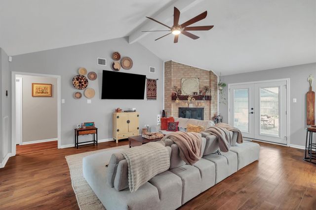 11919 Stillwater Drive, Houston, TX 77070