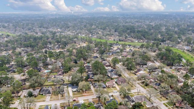 11919 Stillwater Drive, Houston, TX 77070