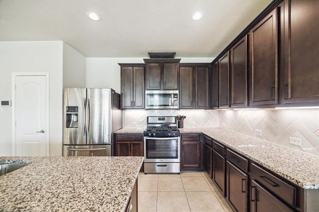 32943 Franklin Brooks Drive, Brookshire, TX 77423