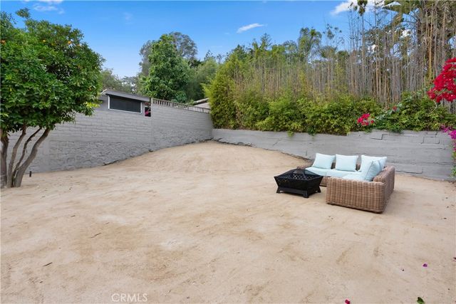 1153 Isabel, Los Angeles, CA 90065