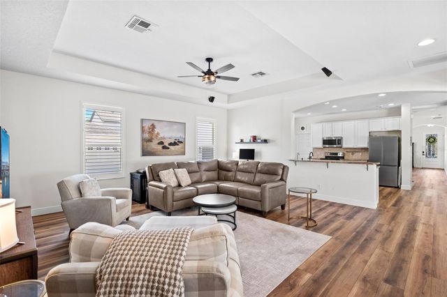 201 BURGESS DRIVE, Winter Springs, FL 32708