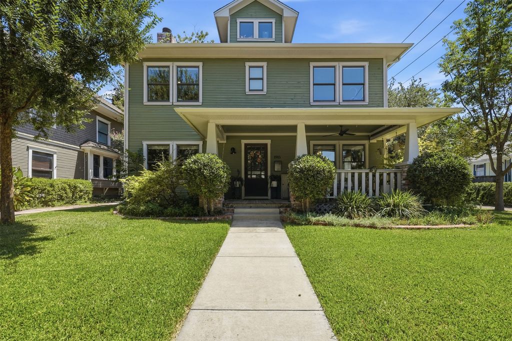 1915 Alston Avenue, Fort Worth, TX 76110 — exterior