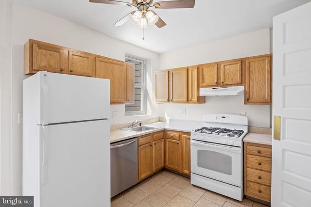 32 RANDOLPH PL NW, Washington, DC 20001