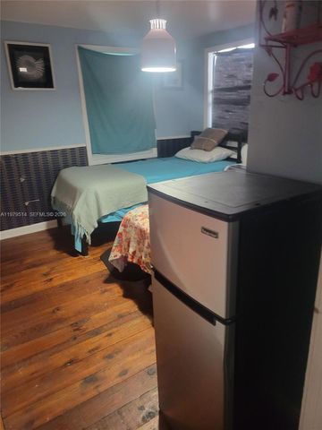 2239 Sheridan St, Hollywood, FL 33020