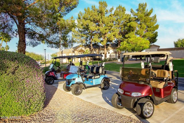 10305 E SUNBURST Drive, Sun Lakes, AZ 85248