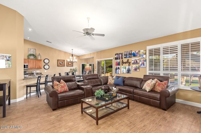 10305 E SUNBURST Drive, Sun Lakes, AZ 85248