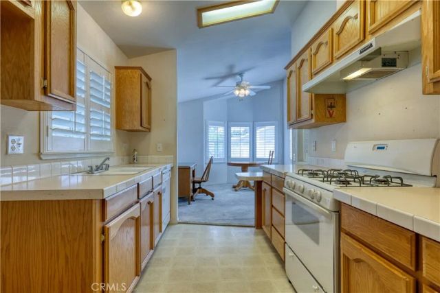 1215 El Camino Real 42, Atascadero, CA 93422