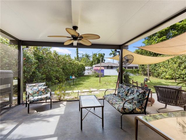 5521 Shaddelee LN W, Fort Myers, FL 33919