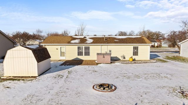 1306 Sunnyglenn Court, Bluffton, IN 46714