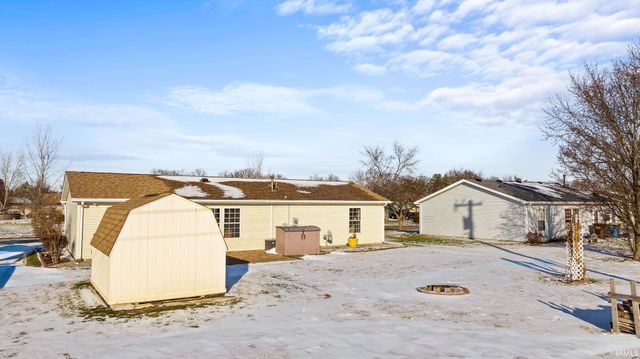 1306 Sunnyglenn Court, Bluffton, IN 46714