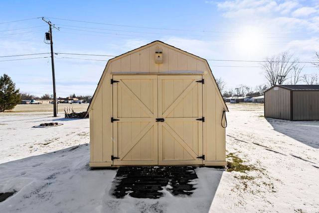 1306 Sunnyglenn Court, Bluffton, IN 46714