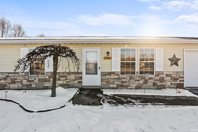 1306 Sunnyglenn Court, Bluffton, IN 46714