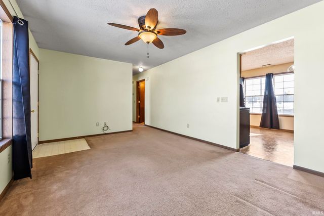 1306 Sunnyglenn Court, Bluffton, IN 46714