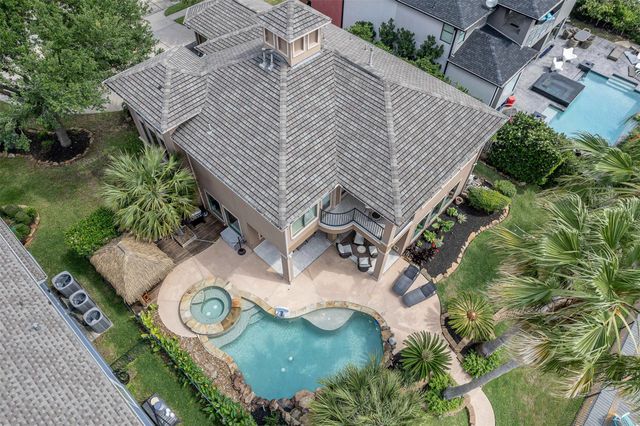 2938 N Island Drive, Seabrook, TX 77586