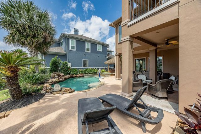 2938 N Island Drive, Seabrook, TX 77586