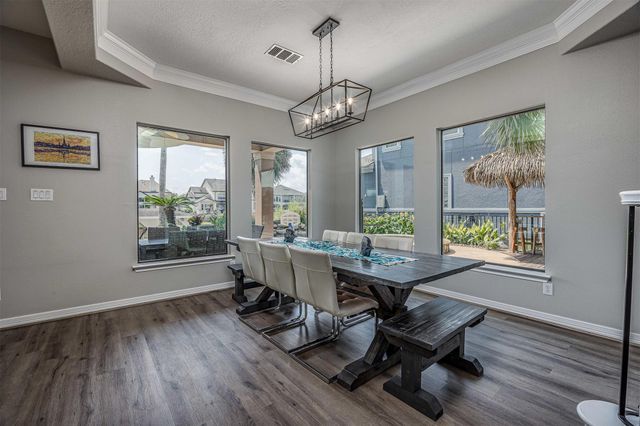 2938 N Island Drive, Seabrook, TX 77586