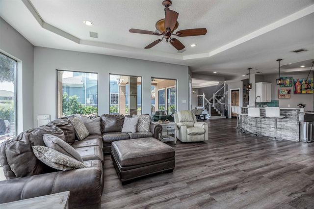 2938 N Island Drive, Seabrook, TX 77586