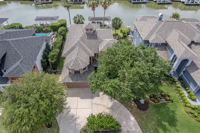 2938 N Island Drive, Seabrook, TX 77586