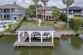2938 N Island Drive, Seabrook, TX 77586
