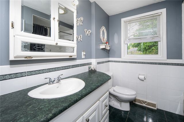 48 Plenty Street, Warwick, RI 02889