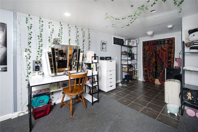 48 Plenty Street, Warwick, RI 02889