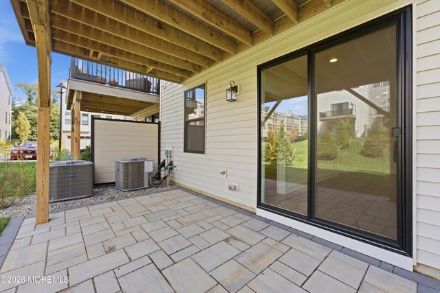68 Augustus Drive 87, Middletown, NJ 07748