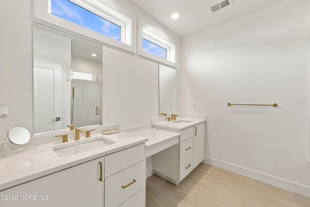 68 Augustus Drive 87, Middletown, NJ 07748