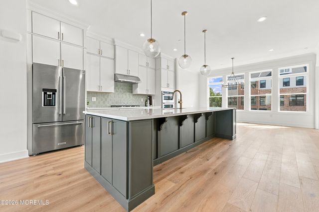 68 Augustus Drive 87, Middletown, NJ 07748