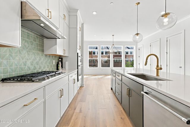 68 Augustus Drive 87, Middletown, NJ 07748