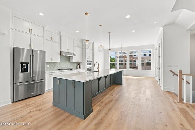 68 Augustus Drive 87, Middletown, NJ 07748