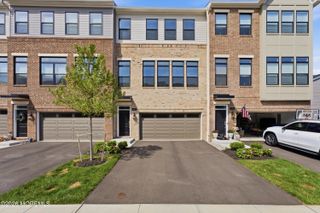 68 Augustus Drive 87, Middletown, NJ 07748