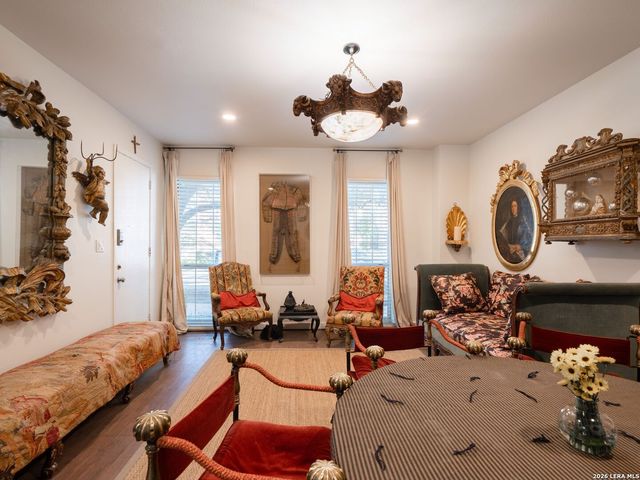 7707 Broadway Apt 19A, San Antonio, TX 78209