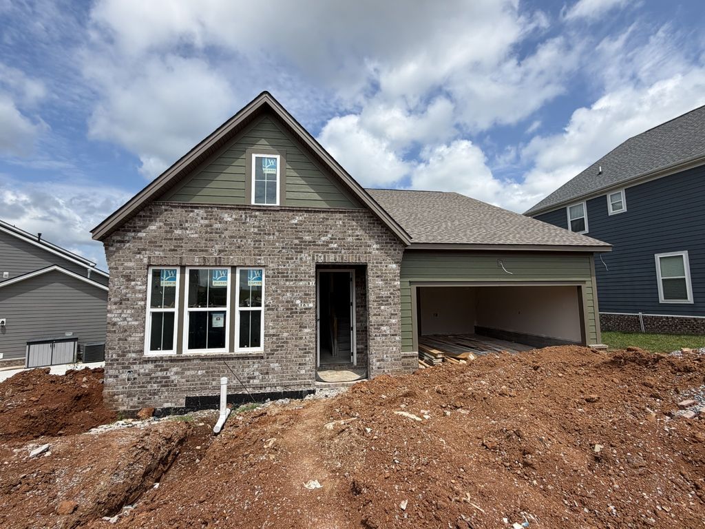 3038 Shandor St, Spring Hill, TN 37174