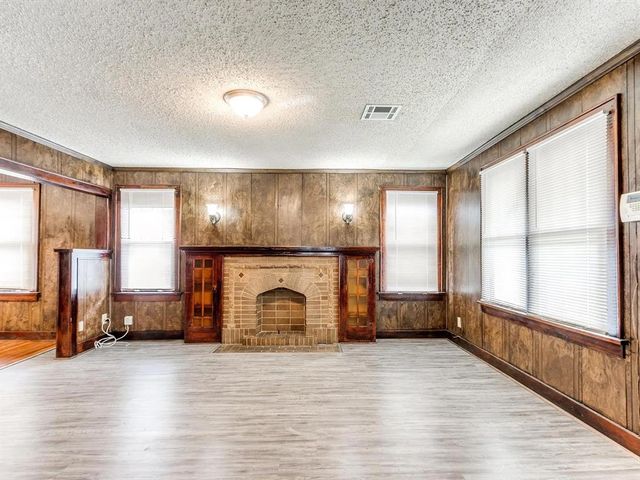 2221 N Jordan Avenue, Oklahoma City, OK 73111