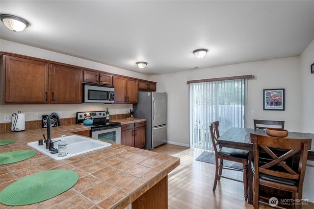 20031 99th Avenue E, Graham, WA 98338