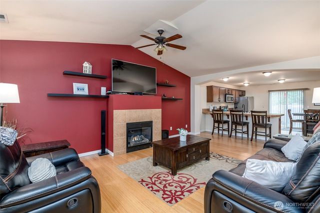 20031 99th Avenue E, Graham, WA 98338