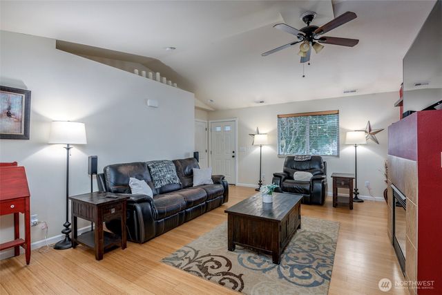 20031 99th Avenue E, Graham, WA 98338